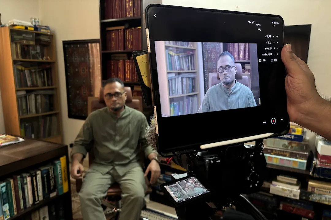 fixer in bangladesh conducting an off shore shooting in Dhaka, Bangladesh